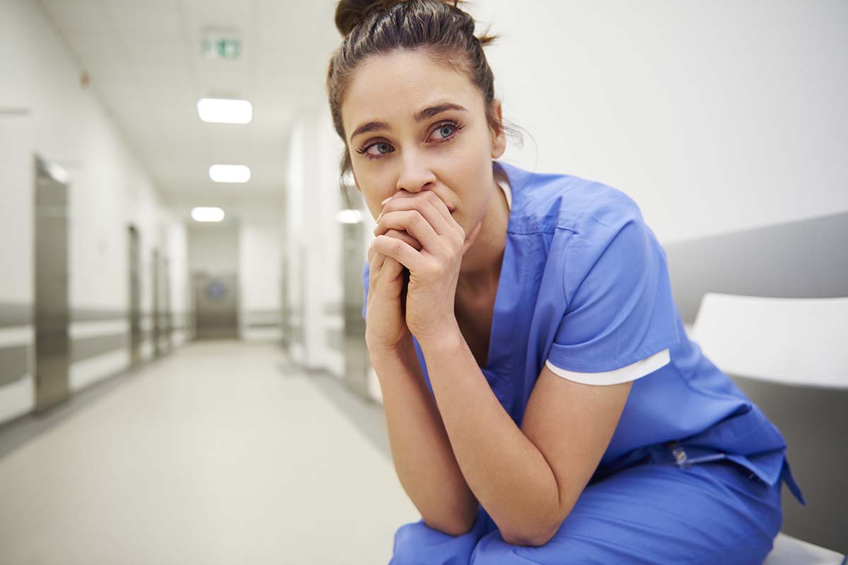 Addiction in the Field of Nursing nurse considers drug addiction in the field of nursing